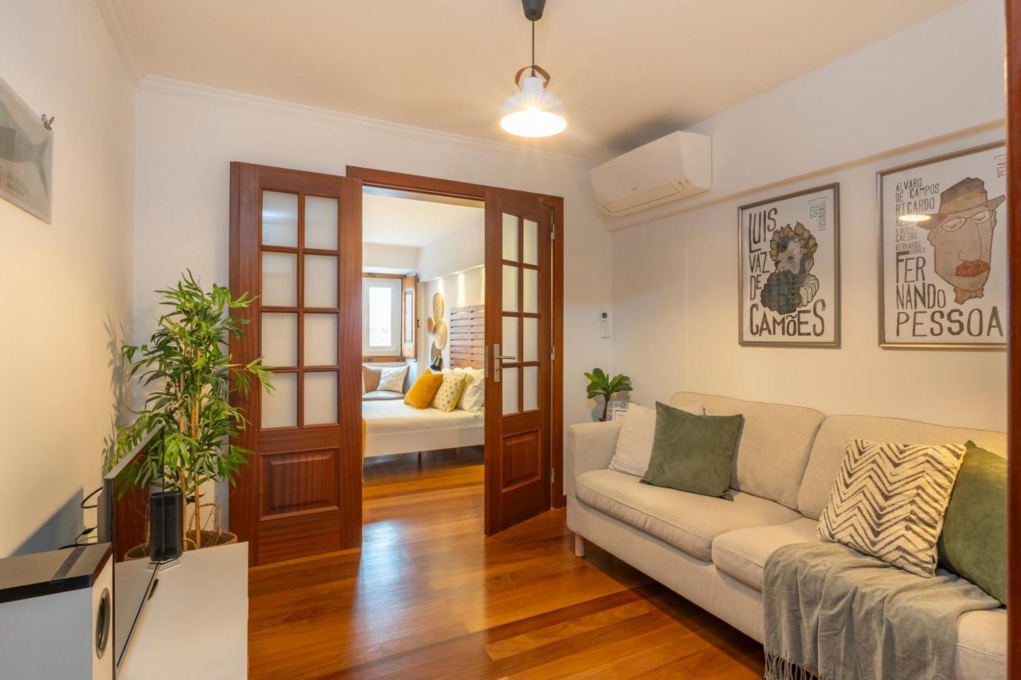 Superb Apartments Overlooking Graca In Lisbona Esterno foto